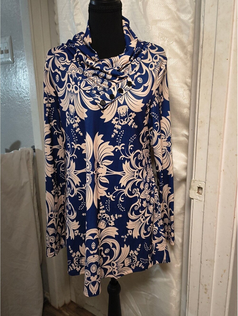 #Lily By Firmiana Blue & Cream Patterned Long Sleeve Tunic Dress w/Button Detail